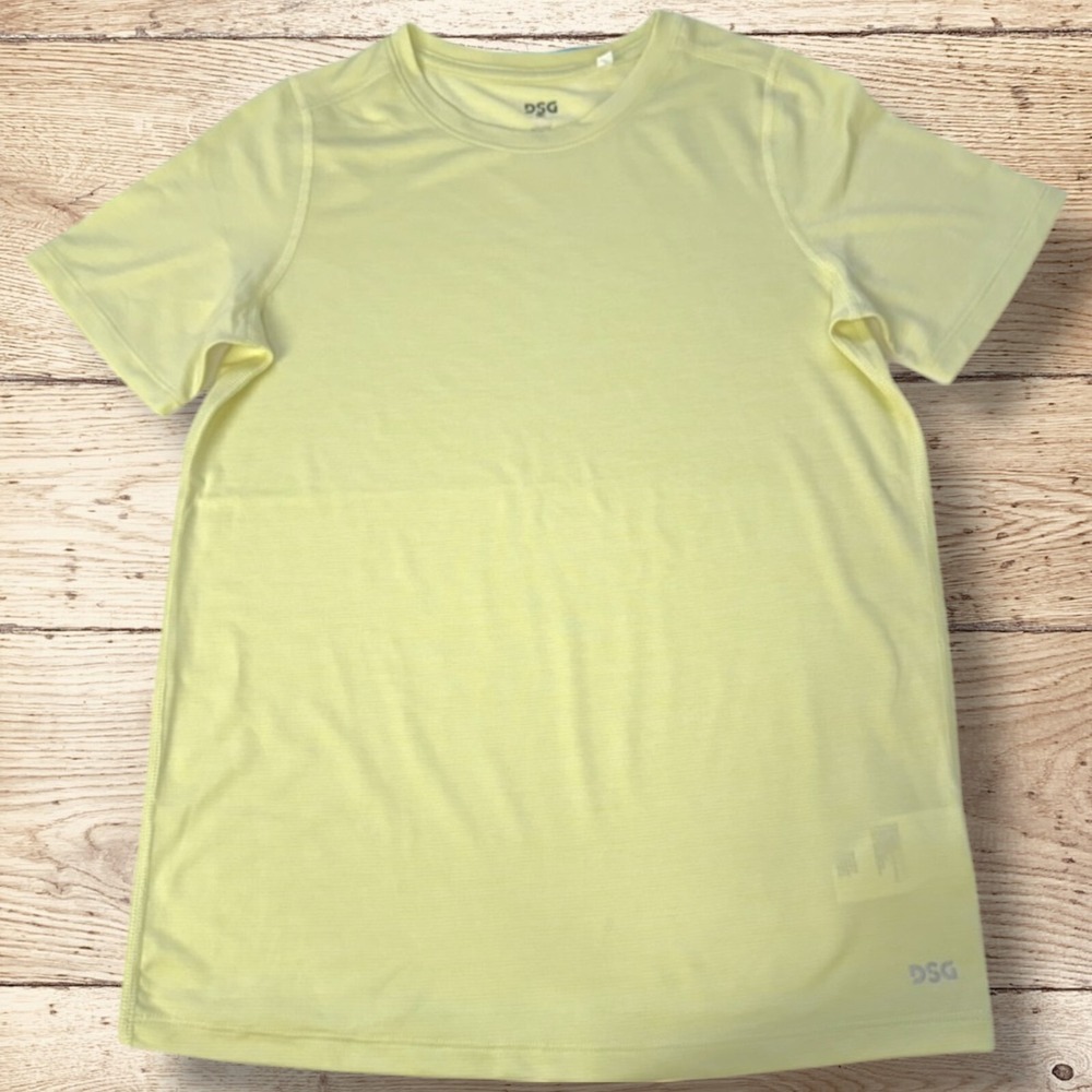 DSG Boys' Movement T-Shirt NWT‎ - Size XL - Yellow Pulse Heather